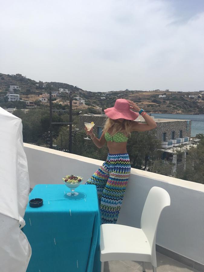 Kini Aphrodite Hotel Syros מראה חיצוני תמונה