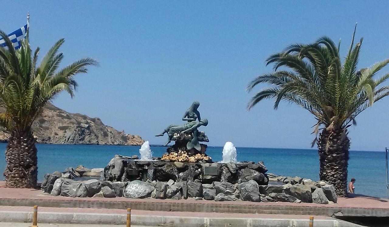 Kini Aphrodite Hotel Syros מראה חיצוני תמונה