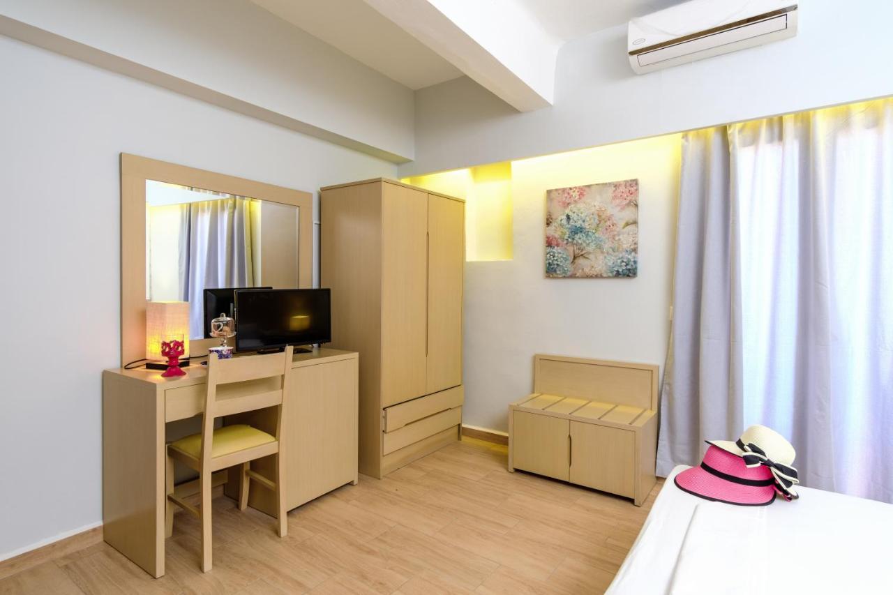 Kini Aphrodite Hotel Syros מראה חיצוני תמונה