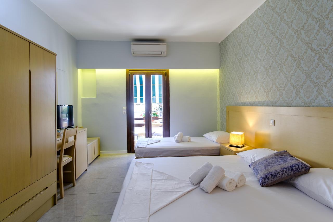 Kini Aphrodite Hotel Syros מראה חיצוני תמונה