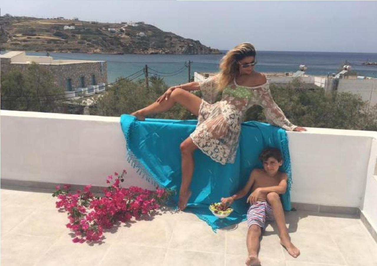 Kini Aphrodite Hotel Syros מראה חיצוני תמונה